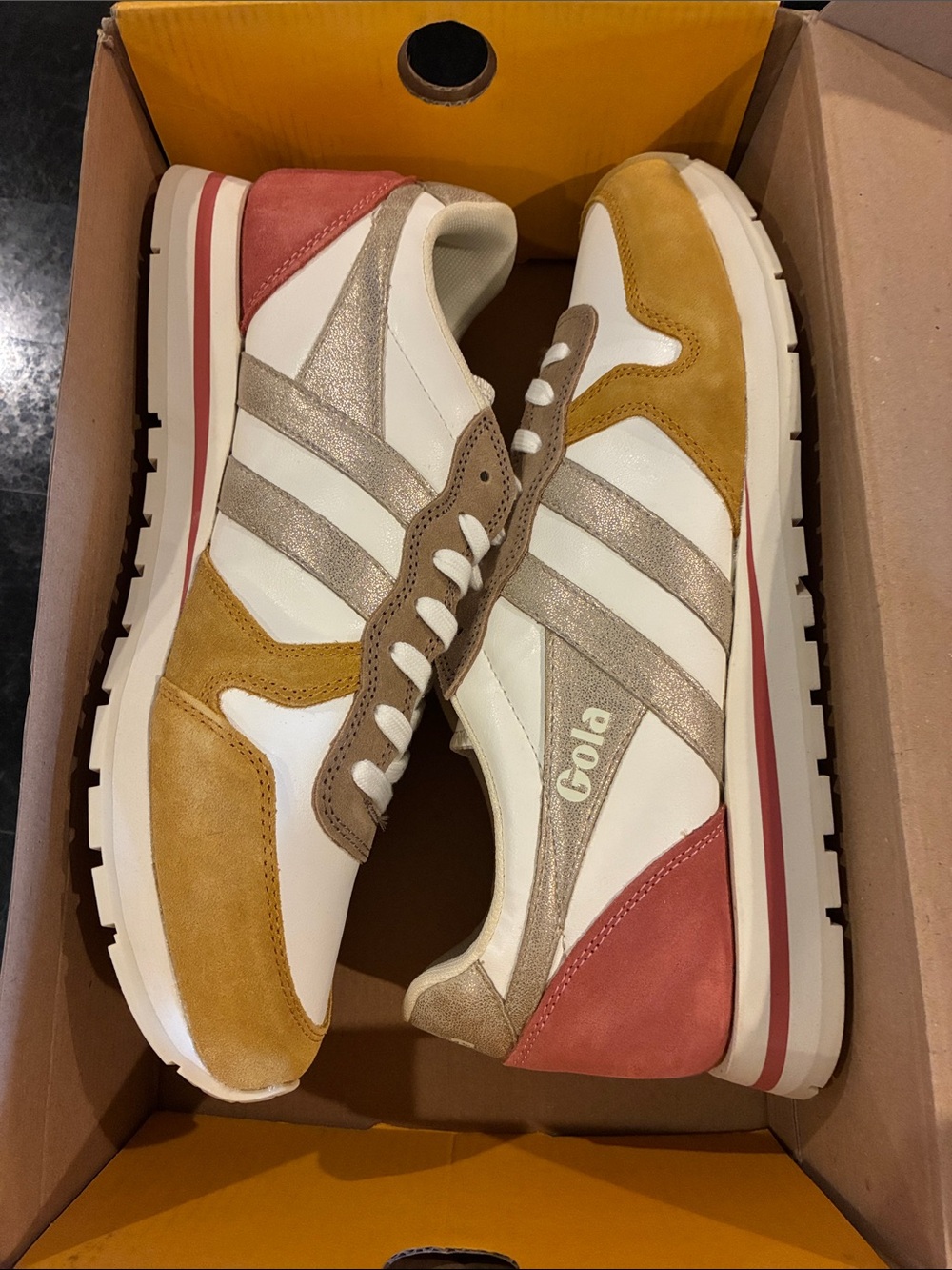 NIB Gola White, Mustard and Dusty Rose Retro Runner Sneakers Sz 11